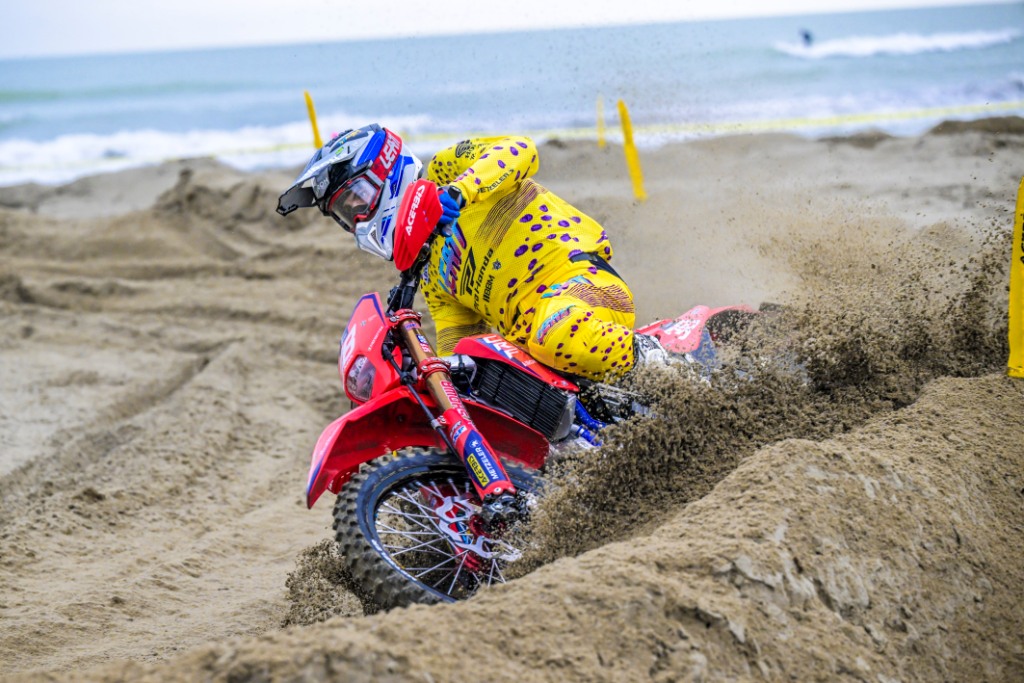 Honda Racing RedMoto Enduro Team riders on the track, with Steve Holcombe celebrating his double win and Samuele Bernardini dominating the 250 4T class