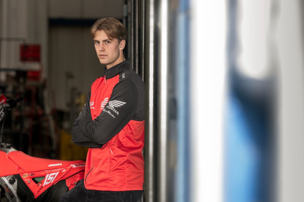 Honda Racing RedMoto closes 2025 and welcomes Swedish talent Max Ahlin, strengthening its international identity for the new season.