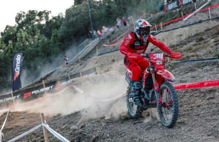 Discover the photo gallery of the EnduroGP Portugal 2025 in Vila de Rei with the Honda RedMoto Racing World Enduro Team in action