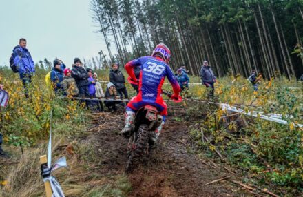 Discover the photo gallery of the EnduroGP Germany 2025 in Vila de Rei with the Honda RedMoto Racing World Enduro Team in action. All the pictures from best actions