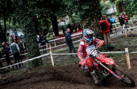 Discover the photo gallery of the EnduroGP Italy 2025 in Boario Terme with the Honda RedMoto Racing World Enduro Team in action. All the pictures...