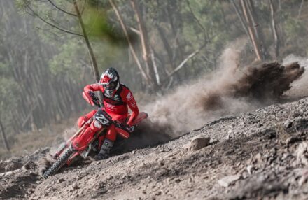 Discover the photo gallery of the EnduroGP Portugal 2025 in Vila de Rei with the Honda RedMoto Racing World Enduro Team in action