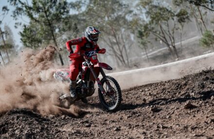 Discover the photo gallery of the EnduroGP Portugal 2025 in Vila de Rei with the Honda RedMoto Racing World Enduro Team in action